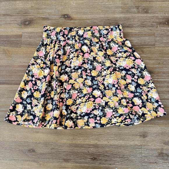 Vero Moda size S - Picture 2 of 11